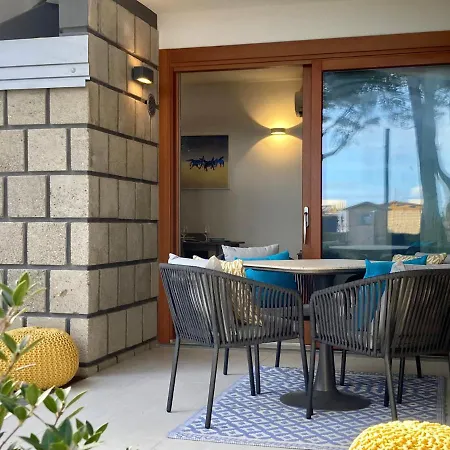 Διαμέρισμα Seafront D'olivo Al Mare Λινιάνο Σαμπιαντόρο